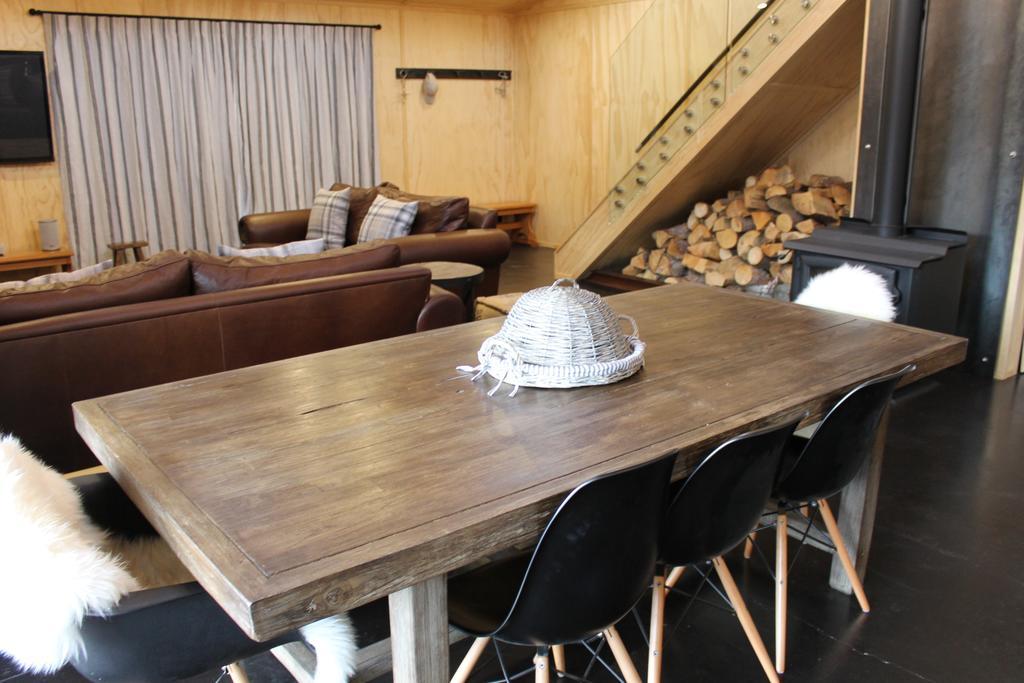 Tractor Shed Villa Лейк Текапо Екстериор снимка