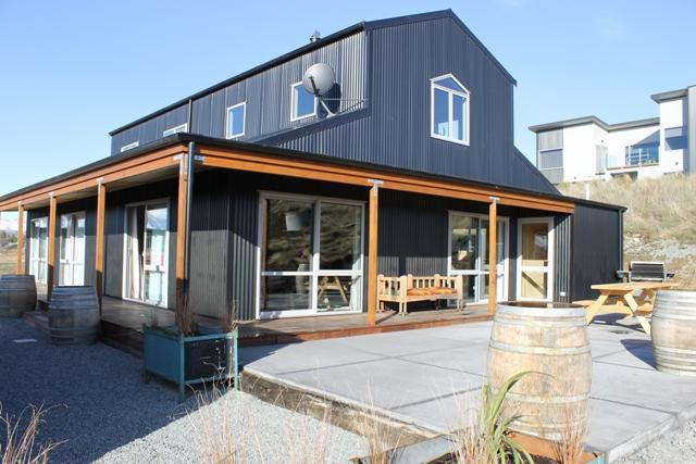 Tractor Shed Villa Лейк Текапо Екстериор снимка