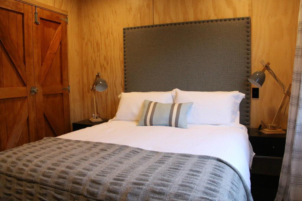 Tractor Shed Villa Лейк Текапо Екстериор снимка
