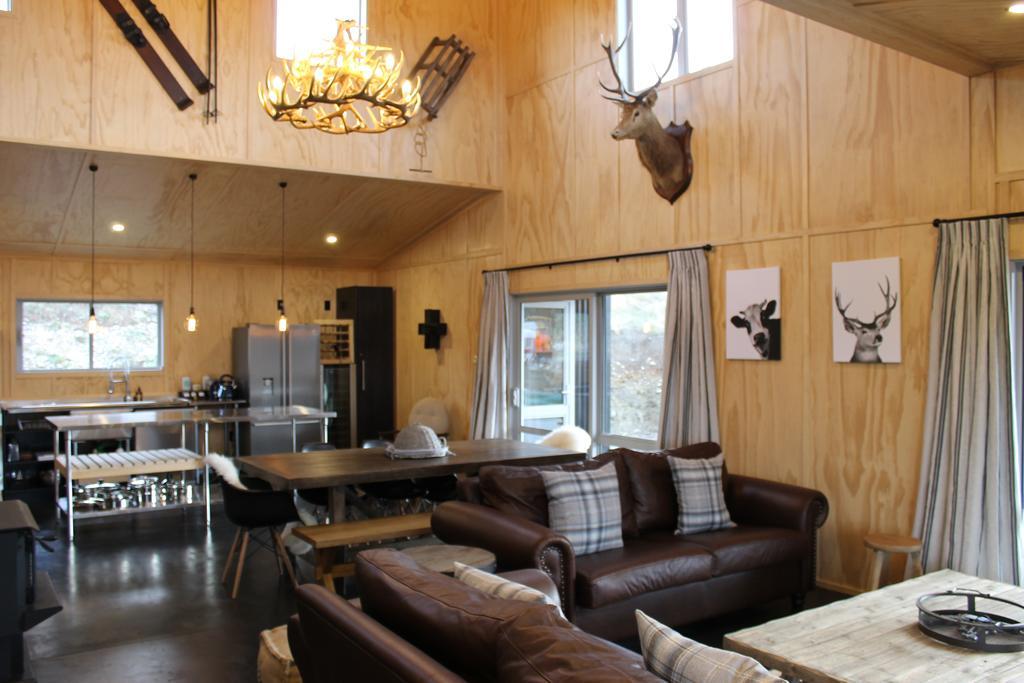 Tractor Shed Villa Лейк Текапо Екстериор снимка